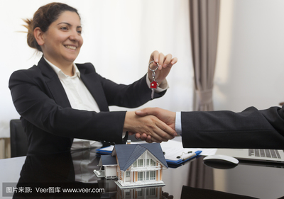 連接居住與品質 房產中介與物業服務的協同之道